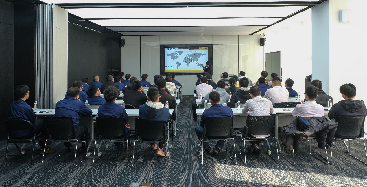 邁向未來 共同成長！泉工股份新員工入職培訓(xùn)圓滿舉行