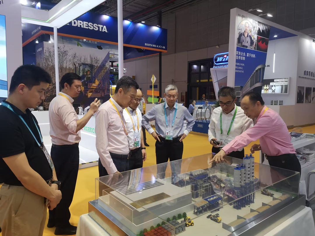 相約進(jìn)博 共享未來丨泉工德國策尼特驚艷亮相第六屆進(jìn)博會(huì)