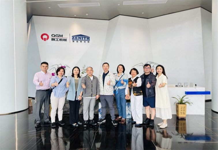 匠心閩商、古韻泉州|阿拉城大人在泉工機械見識“搬磚”