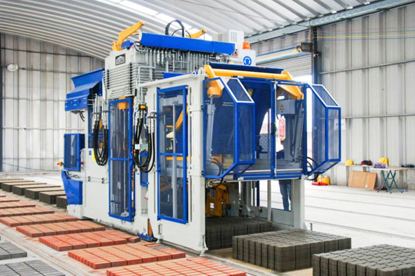 Zenith 940 磚機位于中國河南省安陽市